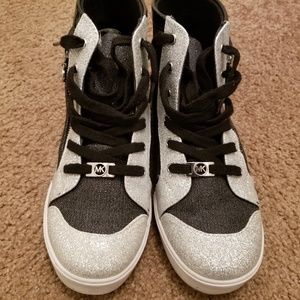 👟👟 Michael Kors High-top Sneakers